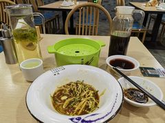 -老边饺子馆(西站店)