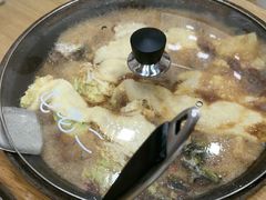 -屯老二农家铁锅炖·行业领军者(梅江店)