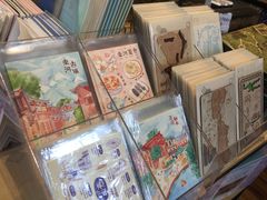 零售区-猫的天空之城概念书店(束河店)