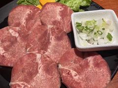 -山之屋炭火烧肉·生啤畅饮(大朗万科中央公园店)