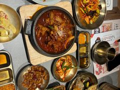 -草家酱蟹炭火烤肉店(珲春南路一店)