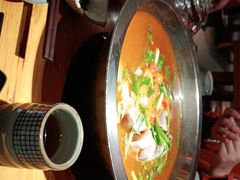 -野山舂·贵州现舂酸汤火锅(鸿通城店)