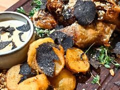 -LESCEDARS Brasserie Bistro香柏树