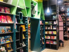 -新华书店(学府大道店)