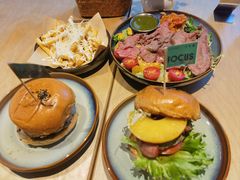 -龙治汉堡(中华城店)