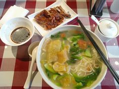 -苓记南京鸭血粉丝.皮肚面(县东巷店)