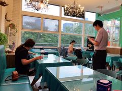 靠窗位-My Way Town买味堂·东南亚餐厅(亦庄店)