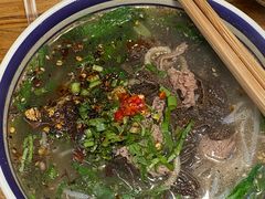 -云阿蛮云南生烫牛肉米线(奉贤路店)