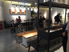 大堂-喜茶(深圳东门1234店)