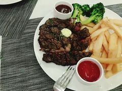 -WOLFGANG PUCK KITCHEN & BAR(迪士尼小镇店)