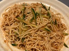 -肥肥虾庄·金牌油焖大虾(杨园滨江时代walk店)