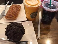 -星巴克(西安李家村万达店)