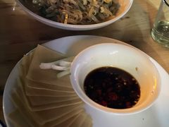 -宏兴烤鱼山庄(宣恩总店)