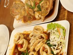 -两兄弟Song Pee Nong(2号店)