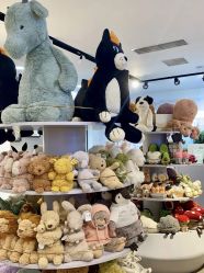 -国际蓝孩(将台路店)