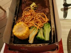 -必胜客(东大桥店)