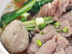 -颂记牛肉粉