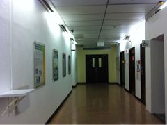 -香港大学