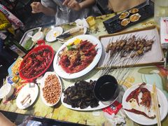 -刘一龙虾.烧烤(理工直营店)