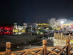 -茅山东方盐湖城景区