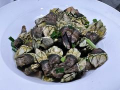 -佬太公海鸭·海鲜大排档(上海总店)