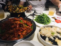 -黄弟大排档·湖南菜·小龙虾·小海鲜(凯旋北路店)