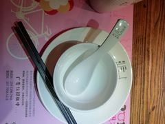 餐具摆设-胡桃里音乐酒馆(环亚凯瑟琳广场店)