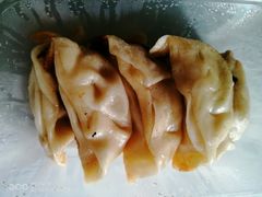 -黄阿姨锅贴大王(万航渡路店)