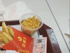 玉米杯-华莱士·全鸡汉堡(加州步行街店)