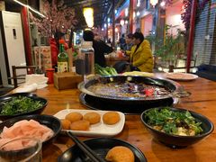 -三道苗苗鱼·美蛙黄辣丁(八里店)