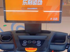 -乐刻运动健身(蓝润摩里中心店)