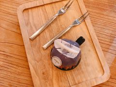 -Common Table · Brunch & Coffee
