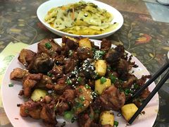 -泸沽肴(泸沽湖大洛水村农村信用社旁店)