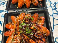 -松哥油焖大虾.小龙虾.黑鸭煲(海岸城店)
