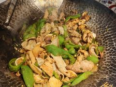 -费大厨辣椒炒肉(黄兴中心广场店)