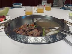 -左庭右院鲜牛肉火锅(新梅广场店)