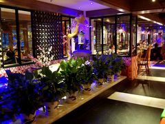 大堂-江边城外烤全鱼(方庄时代购物中心店)
