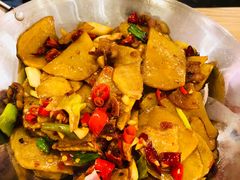 干锅土豆片-合丫头手工小吃店(瑞平小区店)