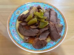 凉拌牛肉-努尔古丽奶茶