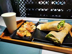 -八月美食小馆(银泰城总店)