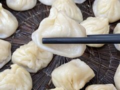 鲜肉小笼-万寿斋(山阴路店)