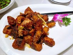 洪湖糍粑鱼-刘胖子家常菜·蹄花焖藕(兴业店)