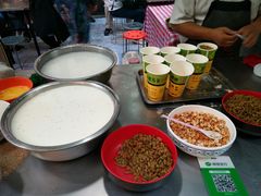 -清真老马家国华牛奶鸡蛋醪糟(正宁路店)