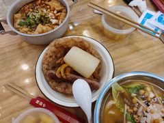 -丽丽三鲜螺蛳粉(田林路店)