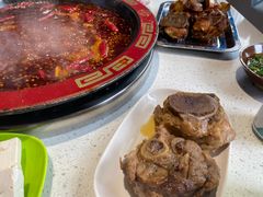 -大师兄酱骨火锅
