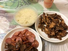 -蓝精灵饺子店
