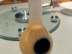 -鞍山大白鲨美食酒店