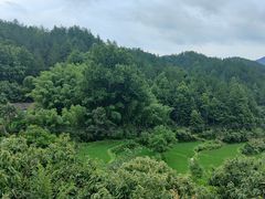 -罗田薄刀峰风景区