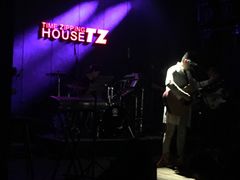 -TZ House音乐现场(茅台店)