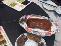 -梅利汴京烤鸭•开封豫菜地标店(东大街店)